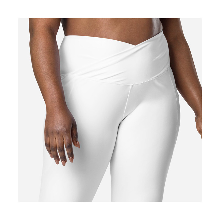 Leggins reciclados con cintura cruzada y bolsillos all over